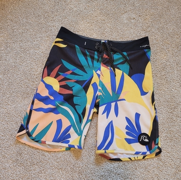 Quiksilver Highline Tropical Flow 19'' Size 27 - Picture 2 of 6